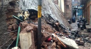 water-situation-in-the-city-house-collapsed-woman-died-husband-and-two-children-injured