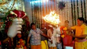 babas-cheers-echoing-in-suryanagari-the-temple-is-flooded-with-devotees