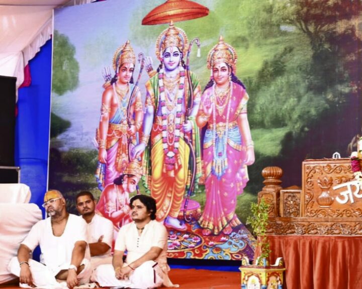 on-the-second-day-of-ram-katha-devotees-rejoiced-on-the-marriage-context-of-shiva-parvati