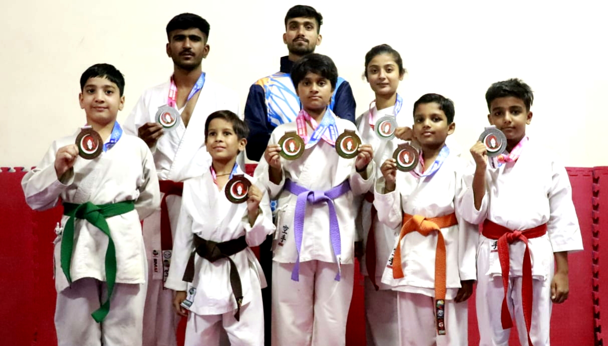 jodhpur-won-10-medals-in-karate-competition