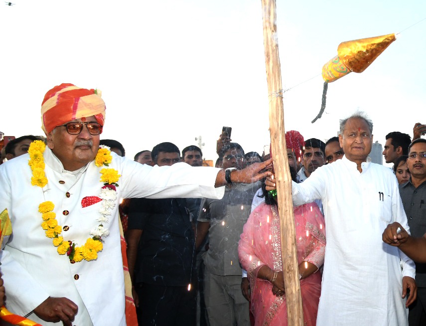 vijayadashami-festival-is-a-symbol-of-faith-in-truth-chief-minister