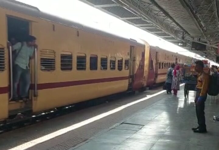 first-round-of-dwarka-direct-train-via-bikaner-to-jodhpur-today