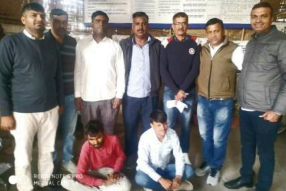 cst-caught-three-youths-recovered-28-78-grams-of-md-drug