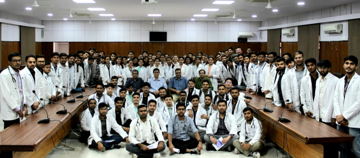 new-intern-batch-started-in-dr-sn-medical-college