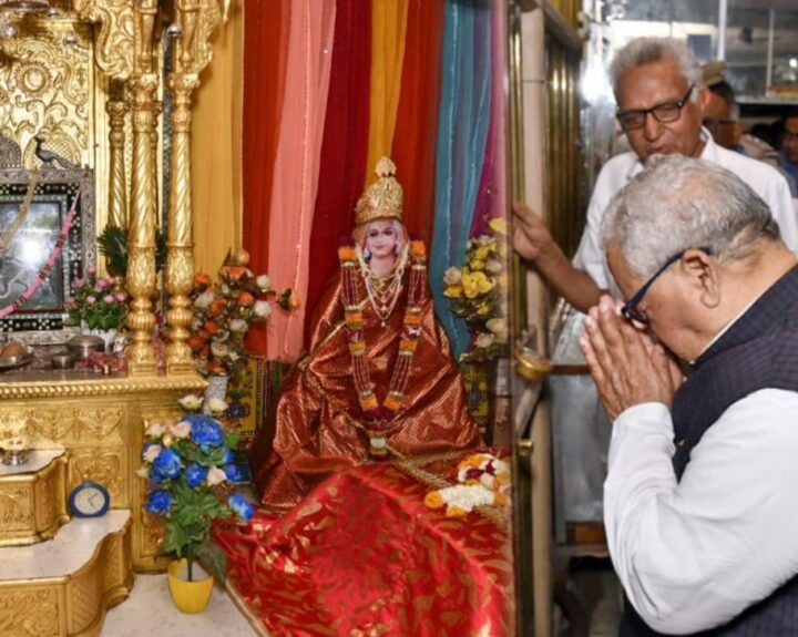 governor-kalraj-mishra-visited-aai-mata-temple
