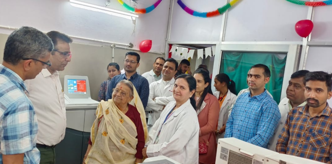 inauguration-of-automatic-tissue-processor-and-rotary-mycotome-machines