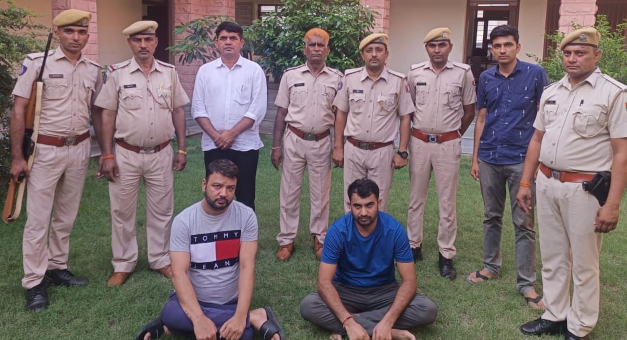 top-10-prize-gangster-vikram-singh-nandia-and-his-accomplice-history-sheeter-dinesh-bambani-arrested