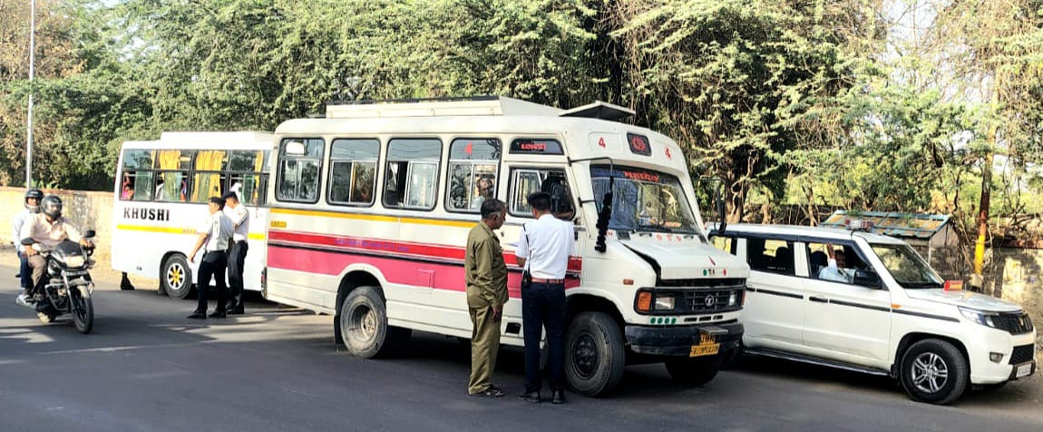 Mobile Magistrate's surprise campaign against reckless drivers