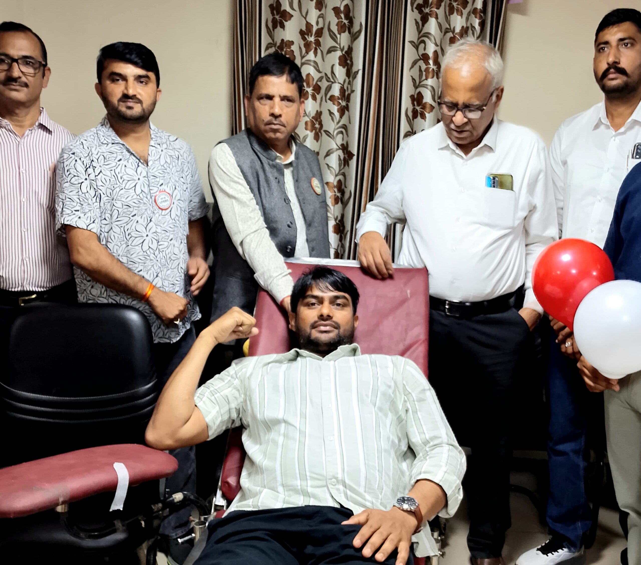 रक्तदान प्रकृति का अनमोल तोहफा जिससे हम किसी की जान बचा सकते हैं: डीआरएम