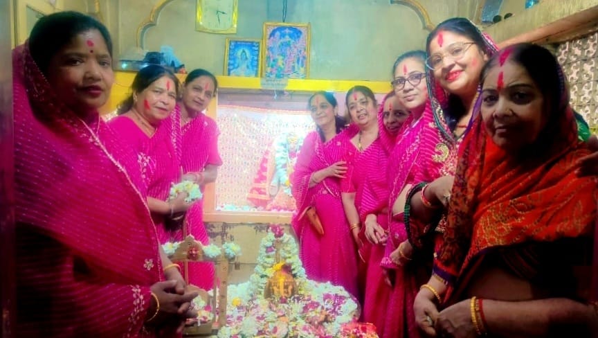 प्रतापेशवर महादेव मन्दिर में मनाया फागोत्सव
