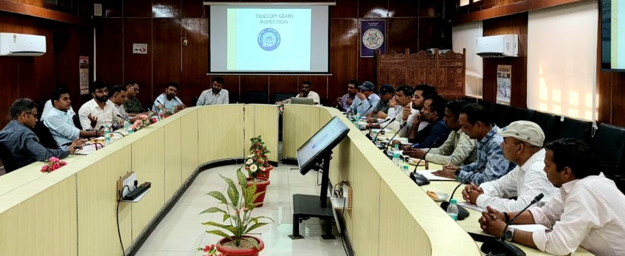 टेलीकॉम सुपरवाइजर्स के साथ सुरक्षा संगोष्ठी