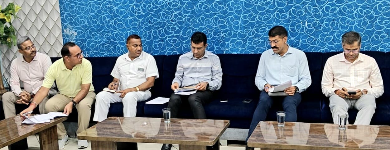 ग्रीष्मावकाश में यात्री सुविधाओं पर रेलवे का फोकस