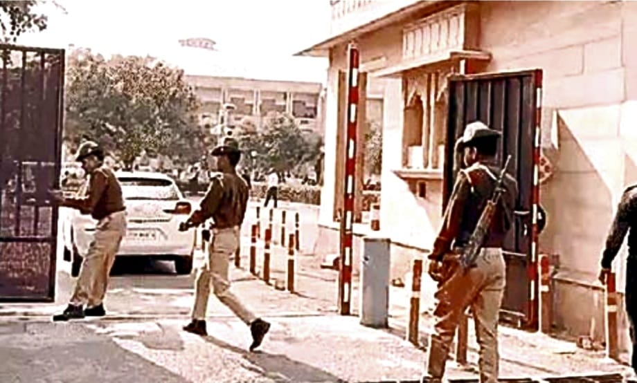 Threat to blow up Rajasthan High Court (Jodhpur and Jaipur) again.