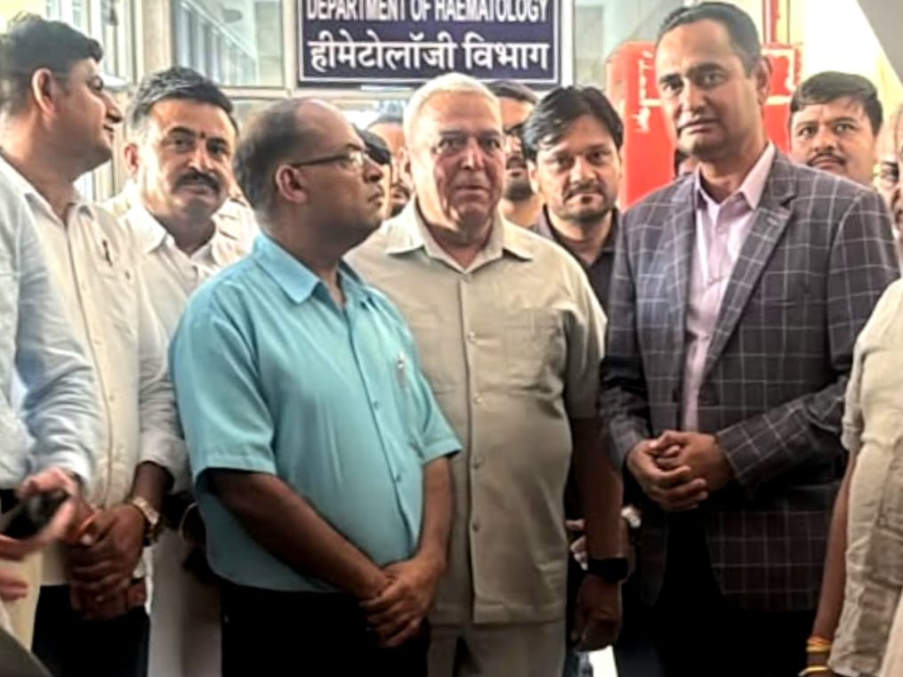 Sukhdev Jangid dedicated a 25-bed special ward to MDM Hospital.