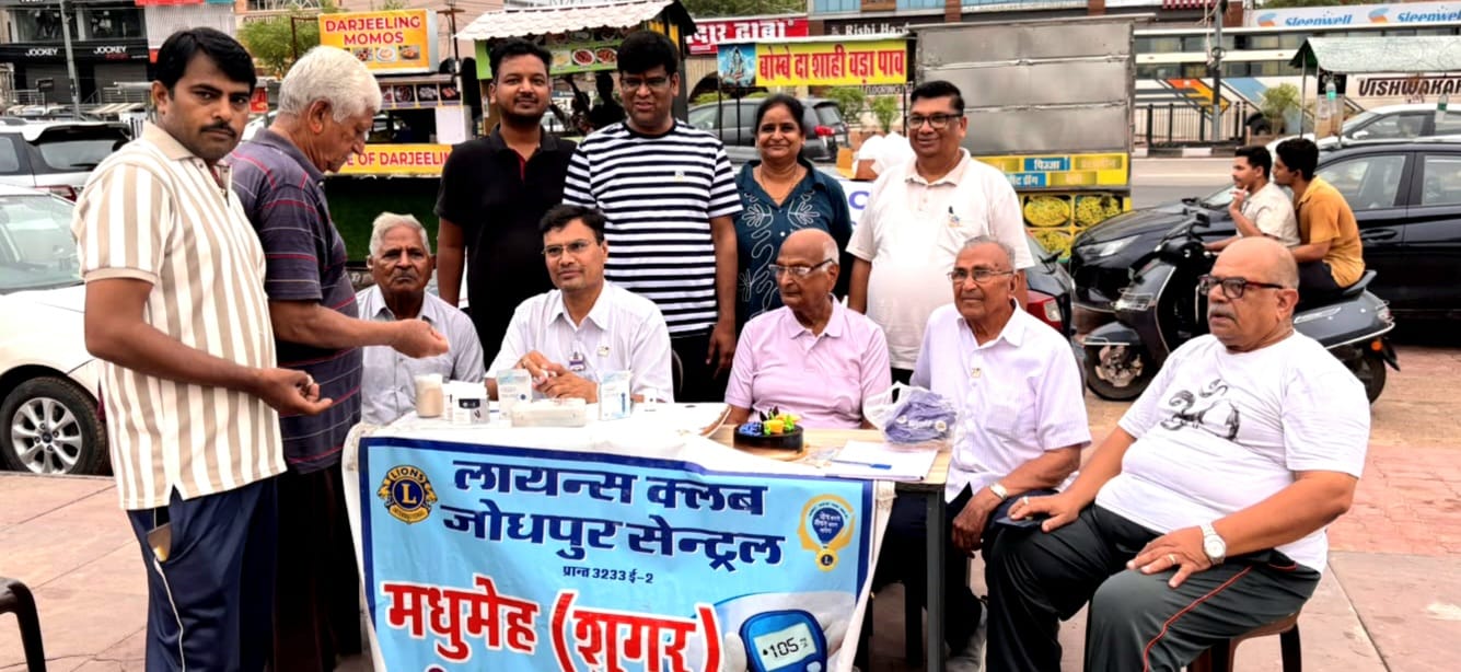 लायंस क्लब जोधपुर सेंट्रल ने लगाया निःशुल्क डायबिटीज जांच शिविर