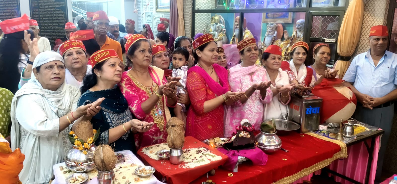 बहिराणा साहब व ज्योति पूजन के साथ हुए भजन