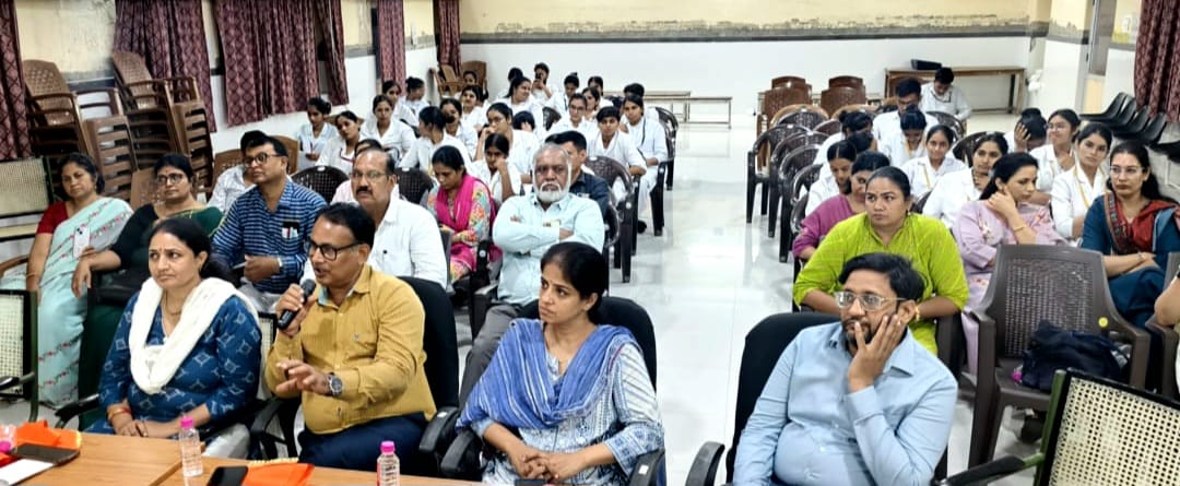 अंगदान-महादान विषय पर नर्सिंग विद्यार्थियों की संगोष्ठी आयोजित