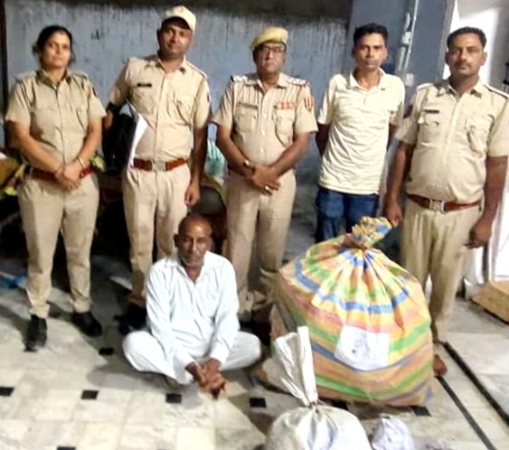 32 हजार 284 नशीली गोलियां जब्त शातिर तस्कर गिरफ्तार
