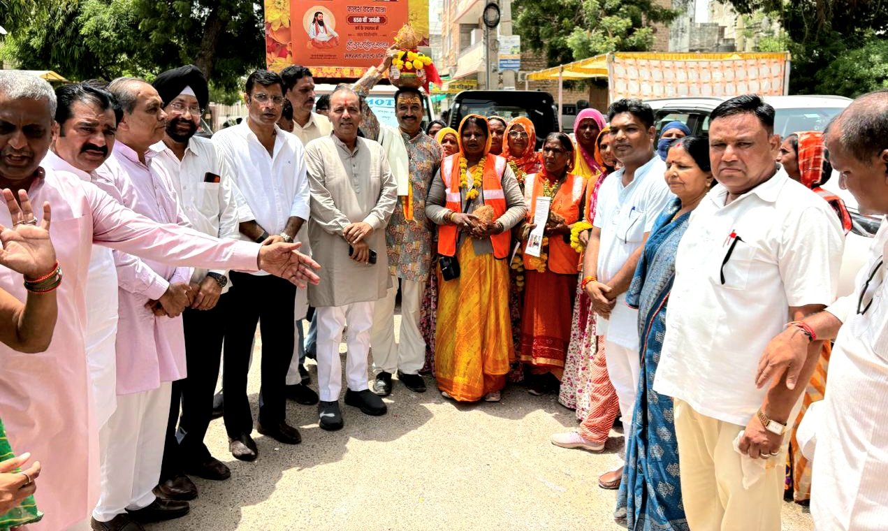 सूरसागर विधानसभा में कलश वंदन रथ यात्रा