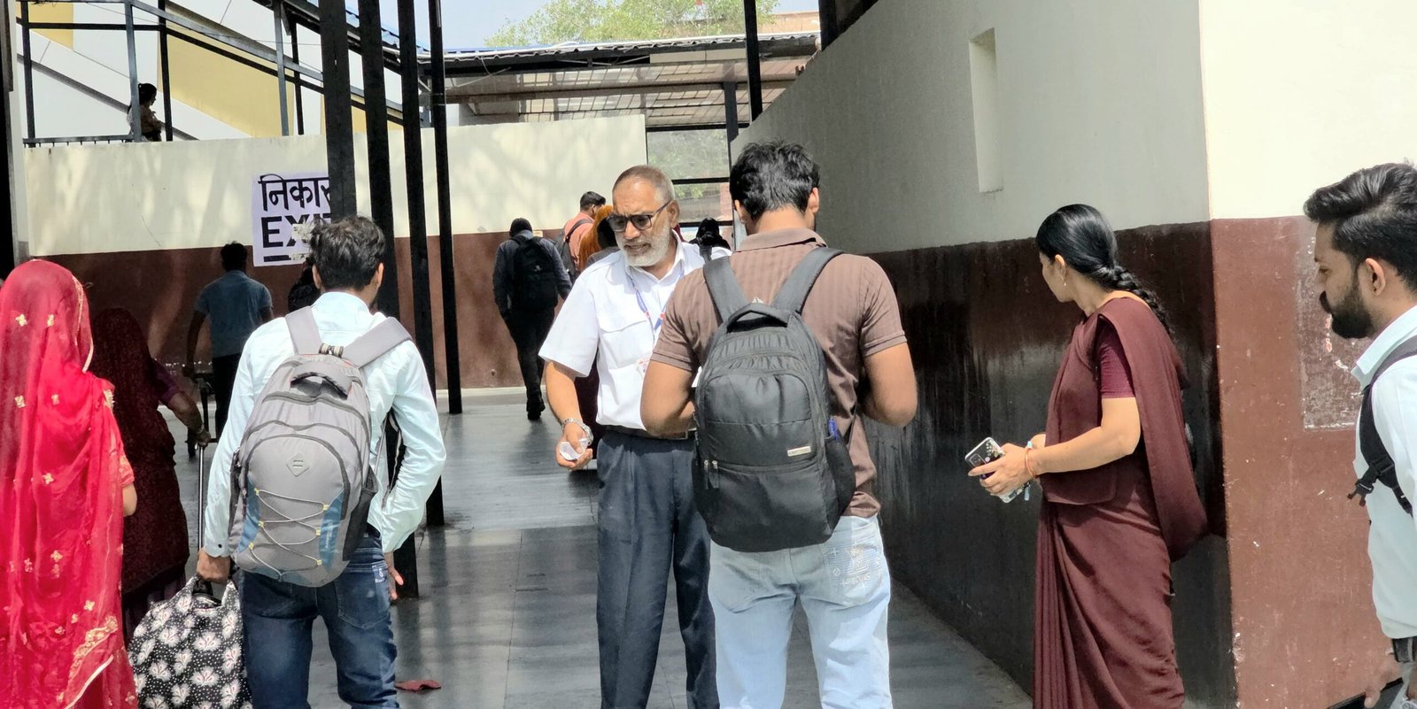 टिकट जांच में लक्ष्य से 26.65 प्रतिशत ज्यादा वसूली,16 हजार मामले पकड़े