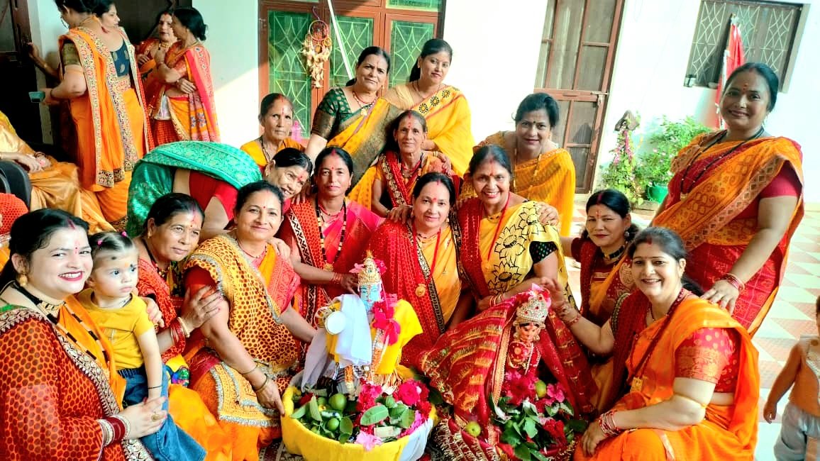 सप्ताह भर पूजन के बाद गौर महेश को दी विदाई