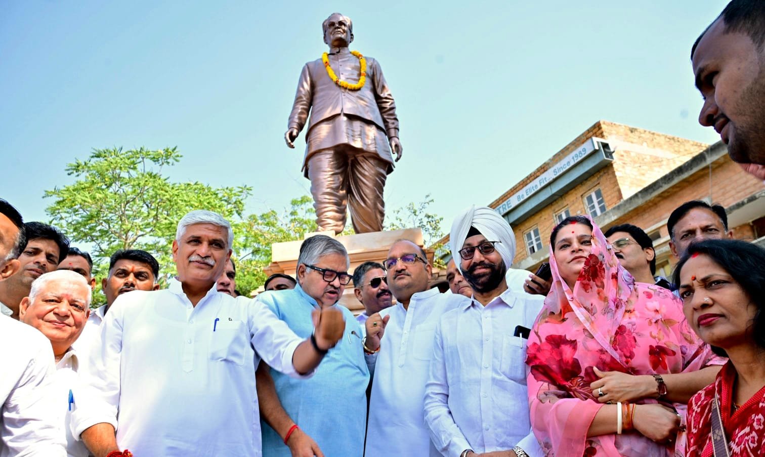 पूर्व उपराष्ट्रपति भैरोसिंह शेखावत की जयंती मनाई