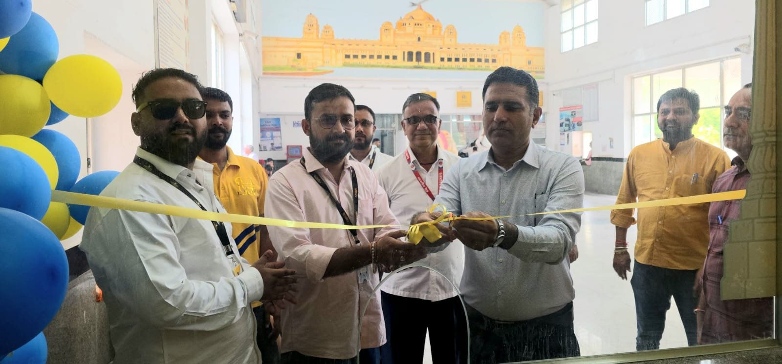 राईका बाग स्टेशन पर रेपिडो कियोस्क प्रारंभ